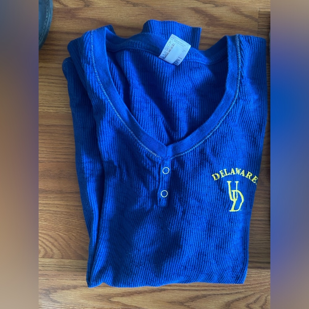 University of Delaware LS Henley, Large